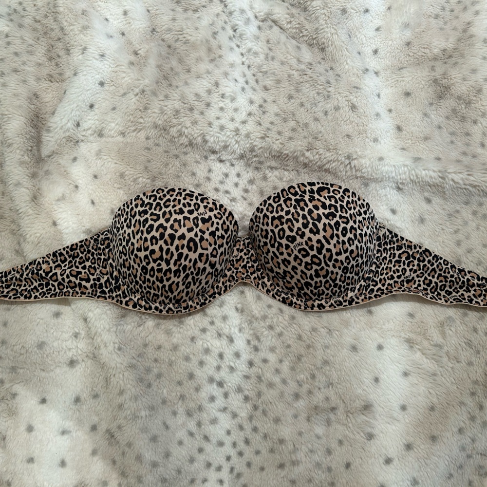 Victoria Secret leaped print strapless push up bra